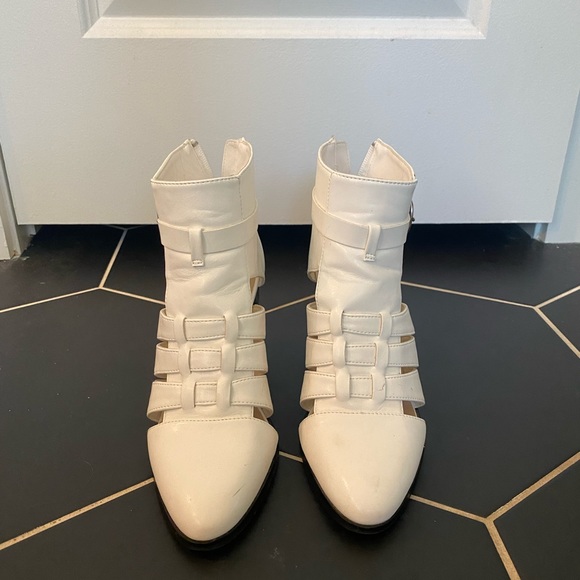 White ankle booties - Picture 3 of 4